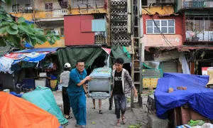 Hỗ trợ 3 triệu đồng/tháng cho hộ dân di dời khỏi nhà nguy hiểm