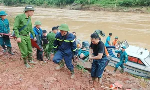 Sạt lở ở Bắc Hà 5 người chết, 13 người mất tích